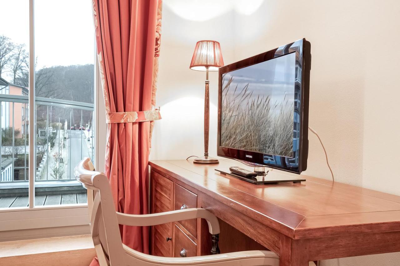 Villa Theres Augusta Sellin  Extérieur photo